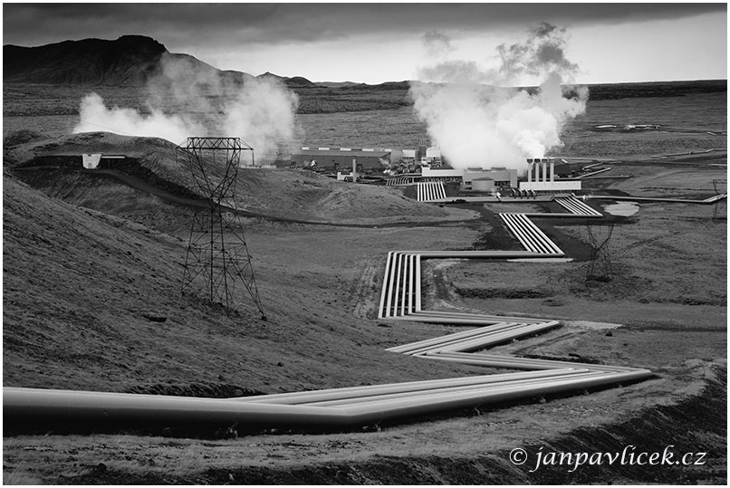 Geotermální elektrárna Nesjavellir , Island
