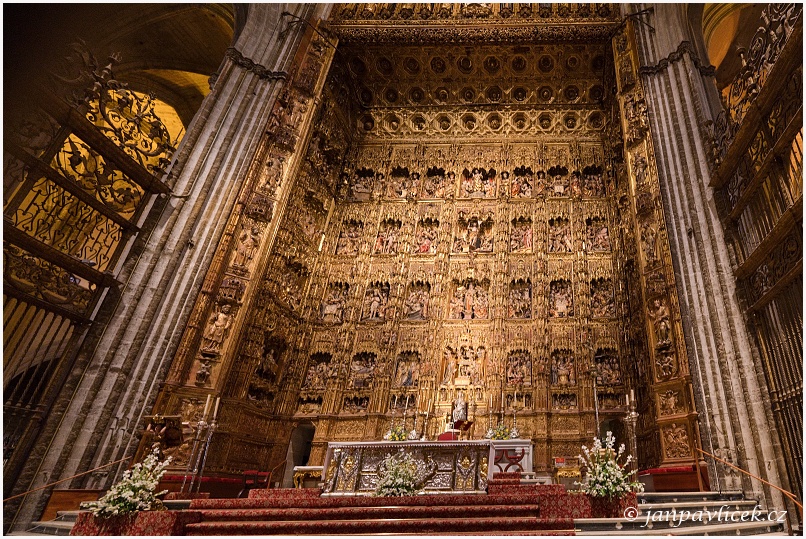 Hlavní oltářní obraz katedrály v Seville