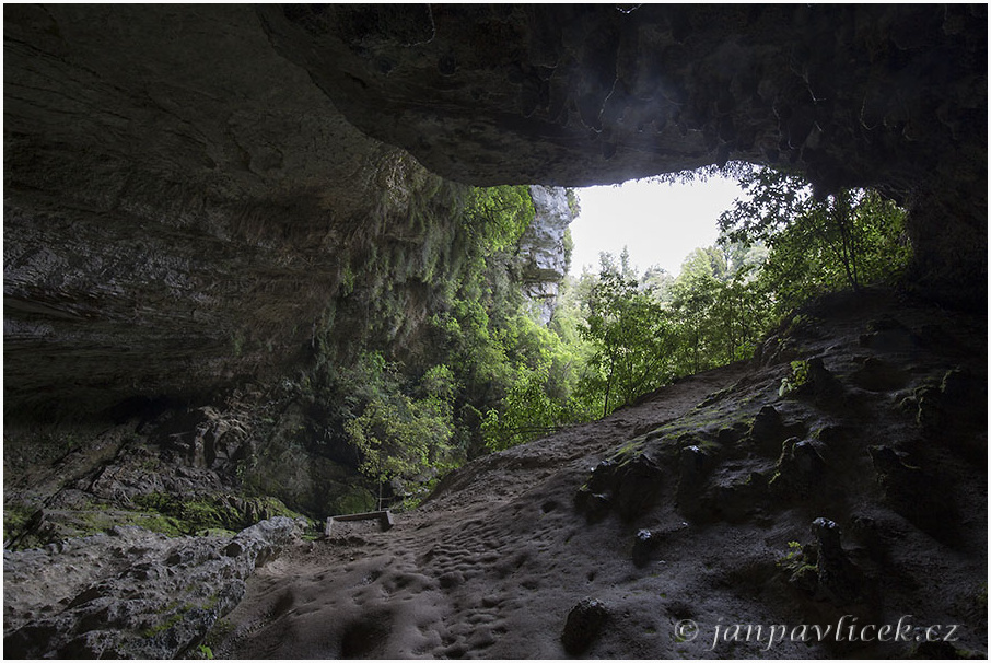 Jeskyně  Oparara Arch 