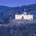 Kaple Anděla Strážce ...vrch Stráž, 551m, zal. 1683, baroko | fotografie